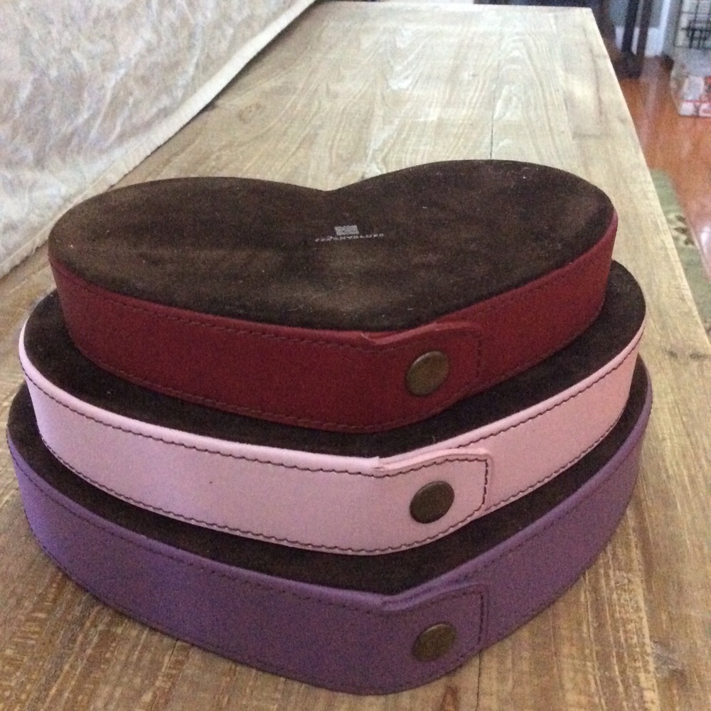 Leather stackable hearts - Picture 3 of 6